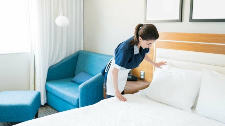 Como limpar o quarto corretamente