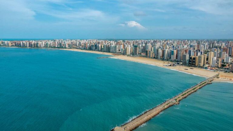 9 cidades litorâneas pra aproveitar as férias das crianças