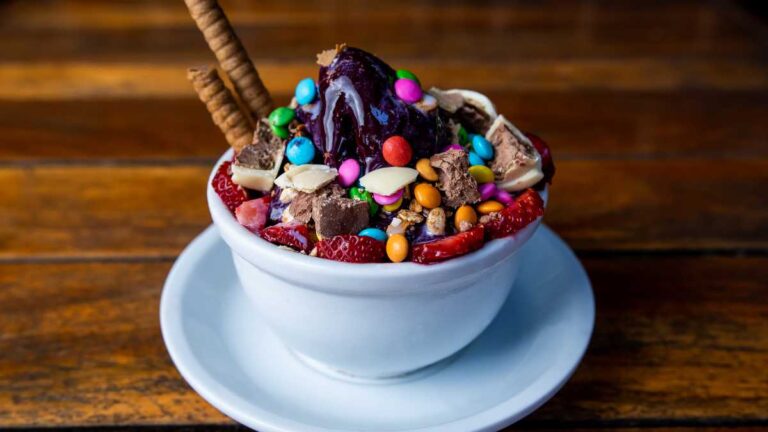 Tudo o que você precisa saber para abrir uma loja de açaí