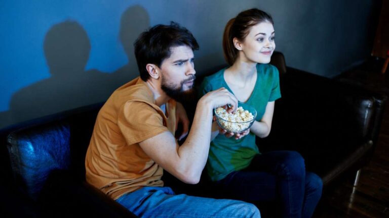Assista à From 2 Temporada Online: Seu Guia Completo para Não Perder Nenhum Episódio