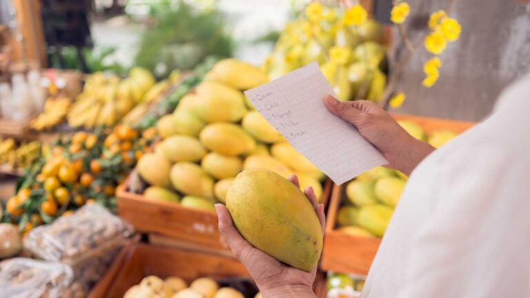 Algumas dicas para a hora das compras no Hortifruti: Escolhas Inteligentes e Economia