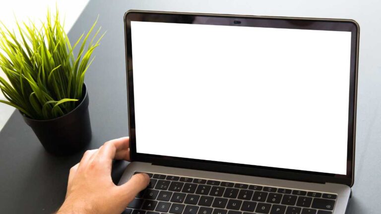 Como Escolher as Melhores Telas para Notebook: Um Guia Completo