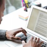 PDFelement e o melhor revisor de textos 