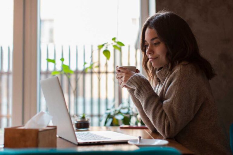Como escolher o equipamento ideal para trabalho remoto?